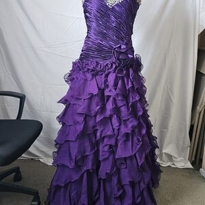 Elegant Purple Ruffled Evening Gown